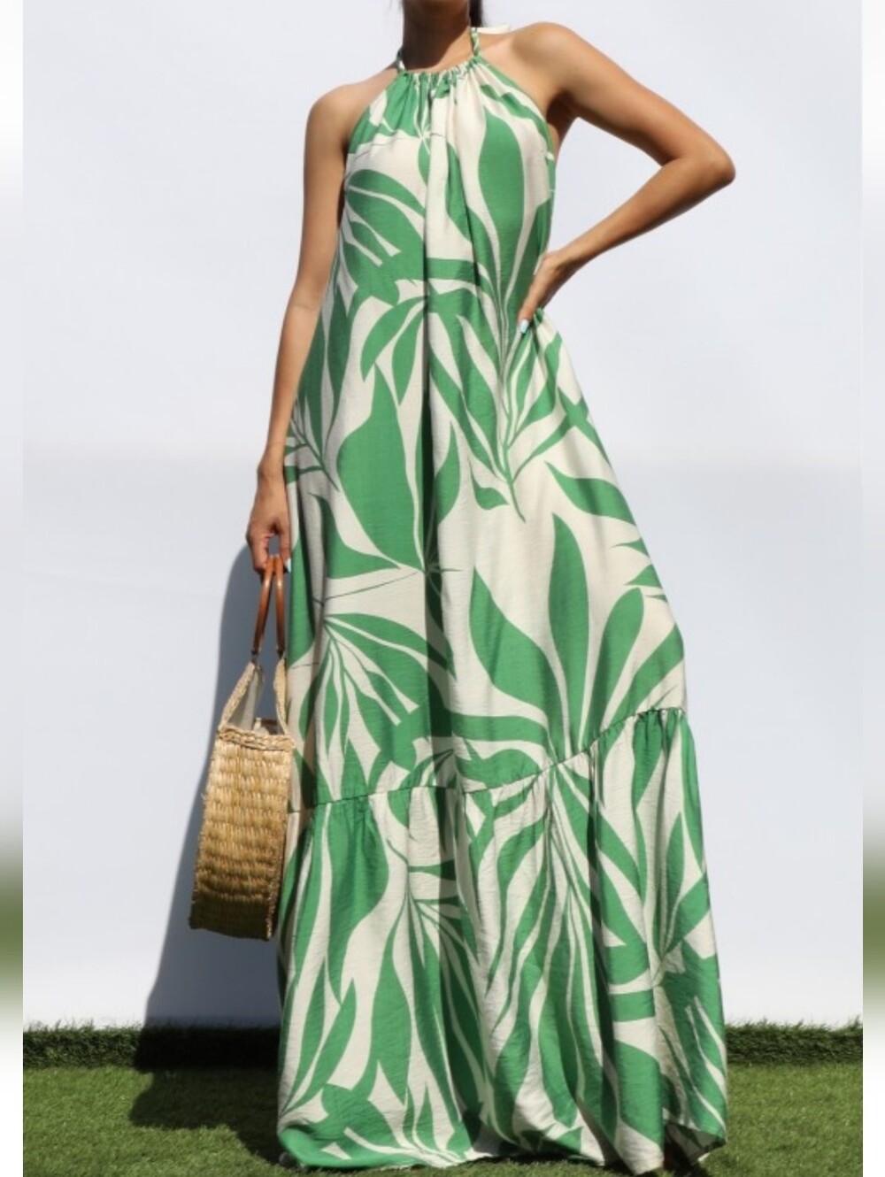 Tropical Green Leaf Print Halter Maxi Dress NWT